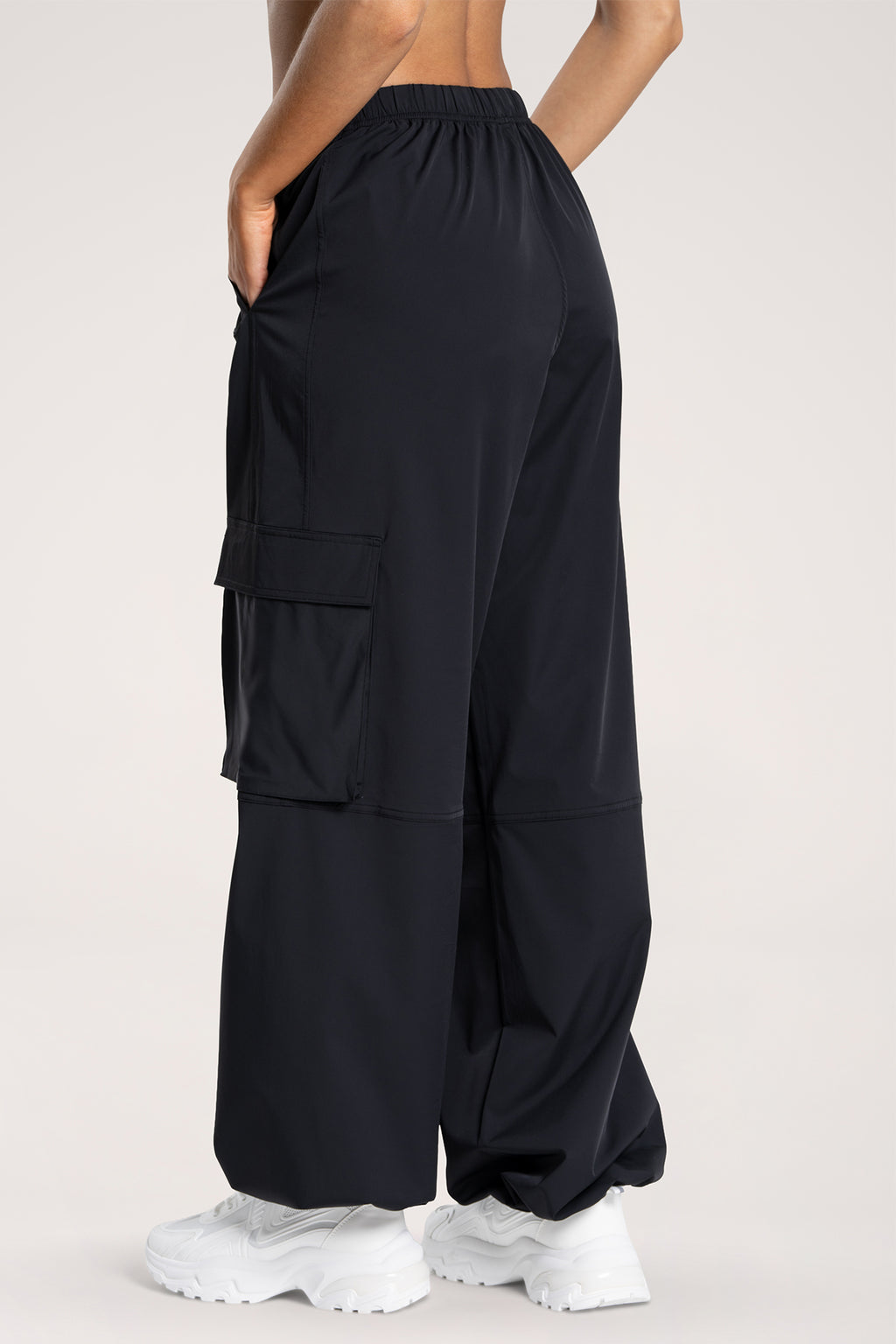 Nohavice cargo UN1FORM black