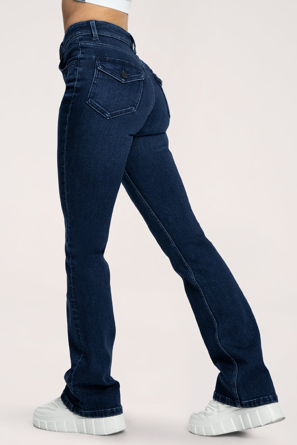 Džínsy zvony push up navy blue