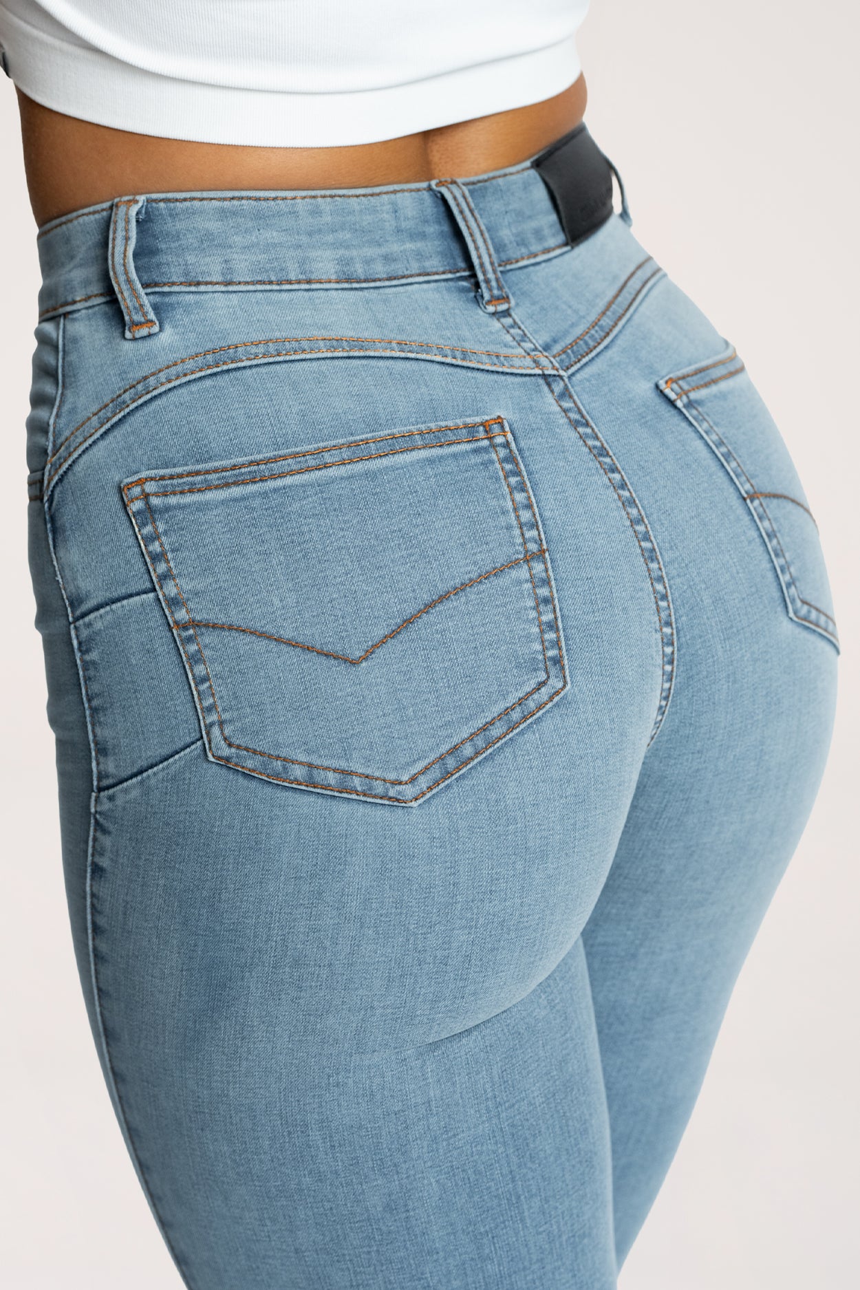 Džínsy zvony perfect slim light blue
