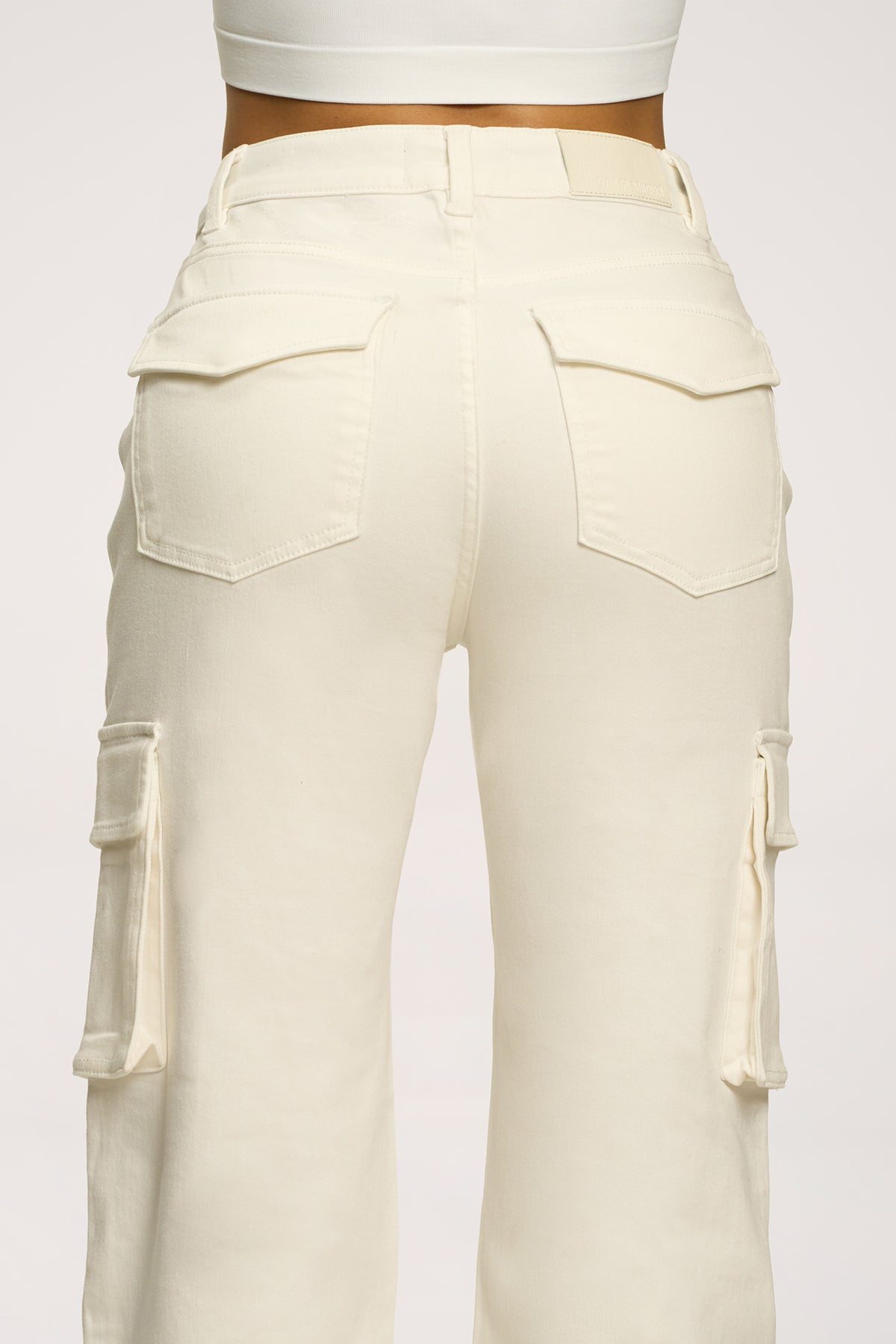 Džínsy cargo off white
