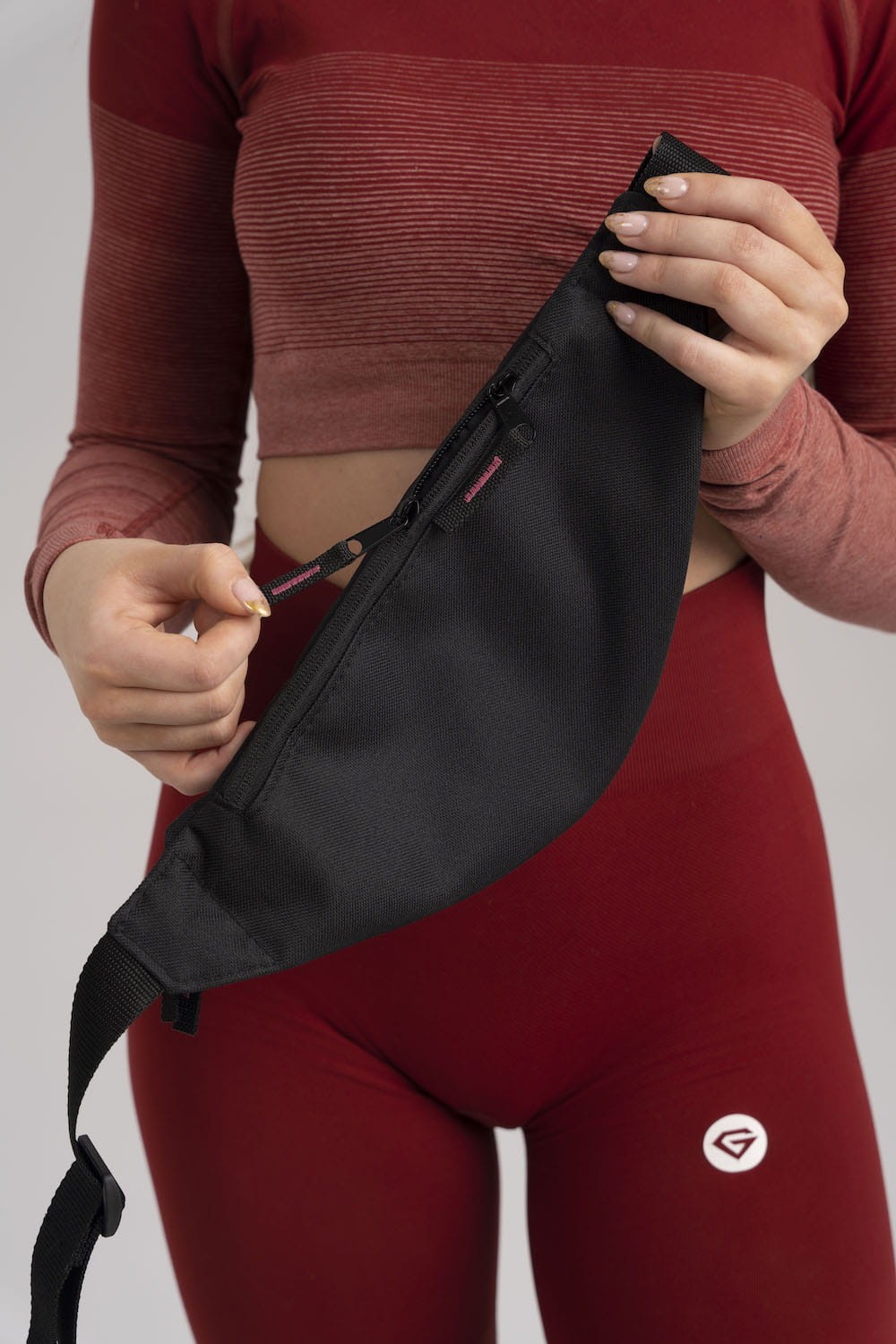 Nerka classic black & rose
