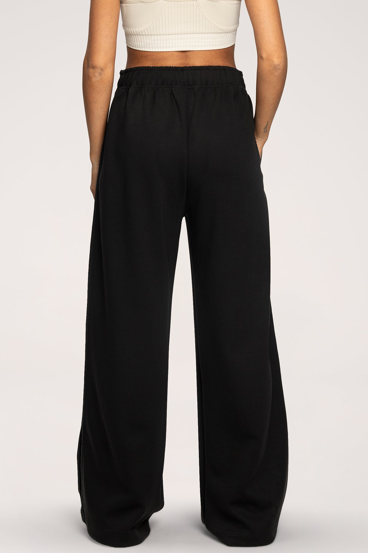 Tepláky Oversize UN1FORM black