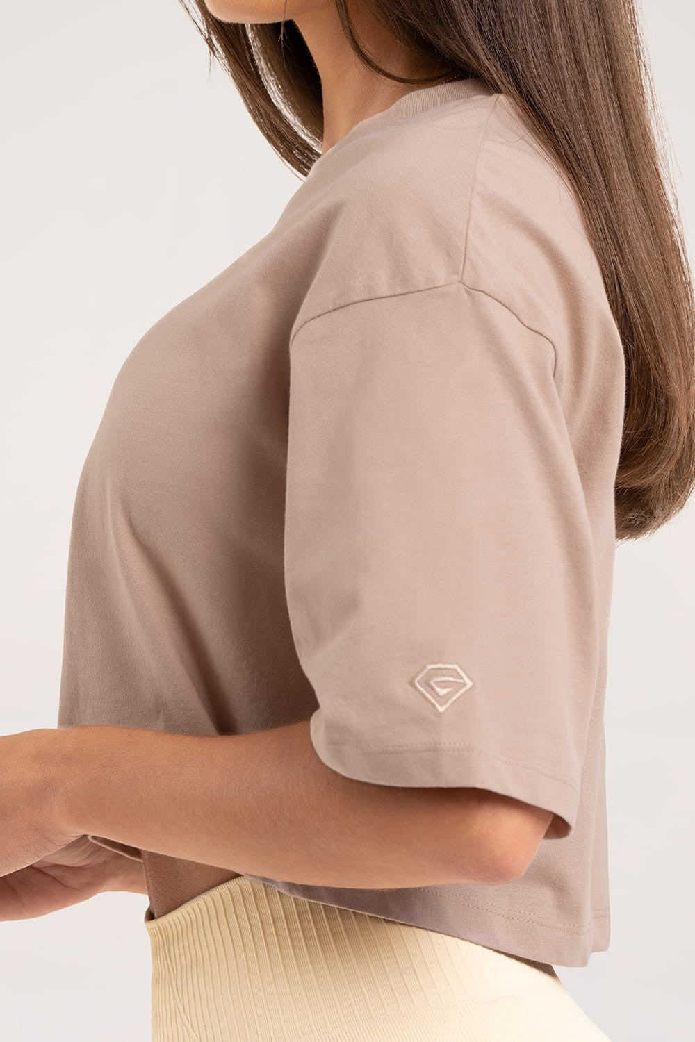 T-shirt crop nude