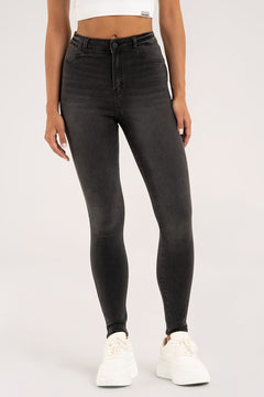Džínsy skinny black