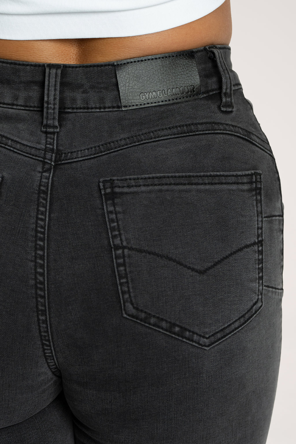Jeansy dzwony perfect slim black