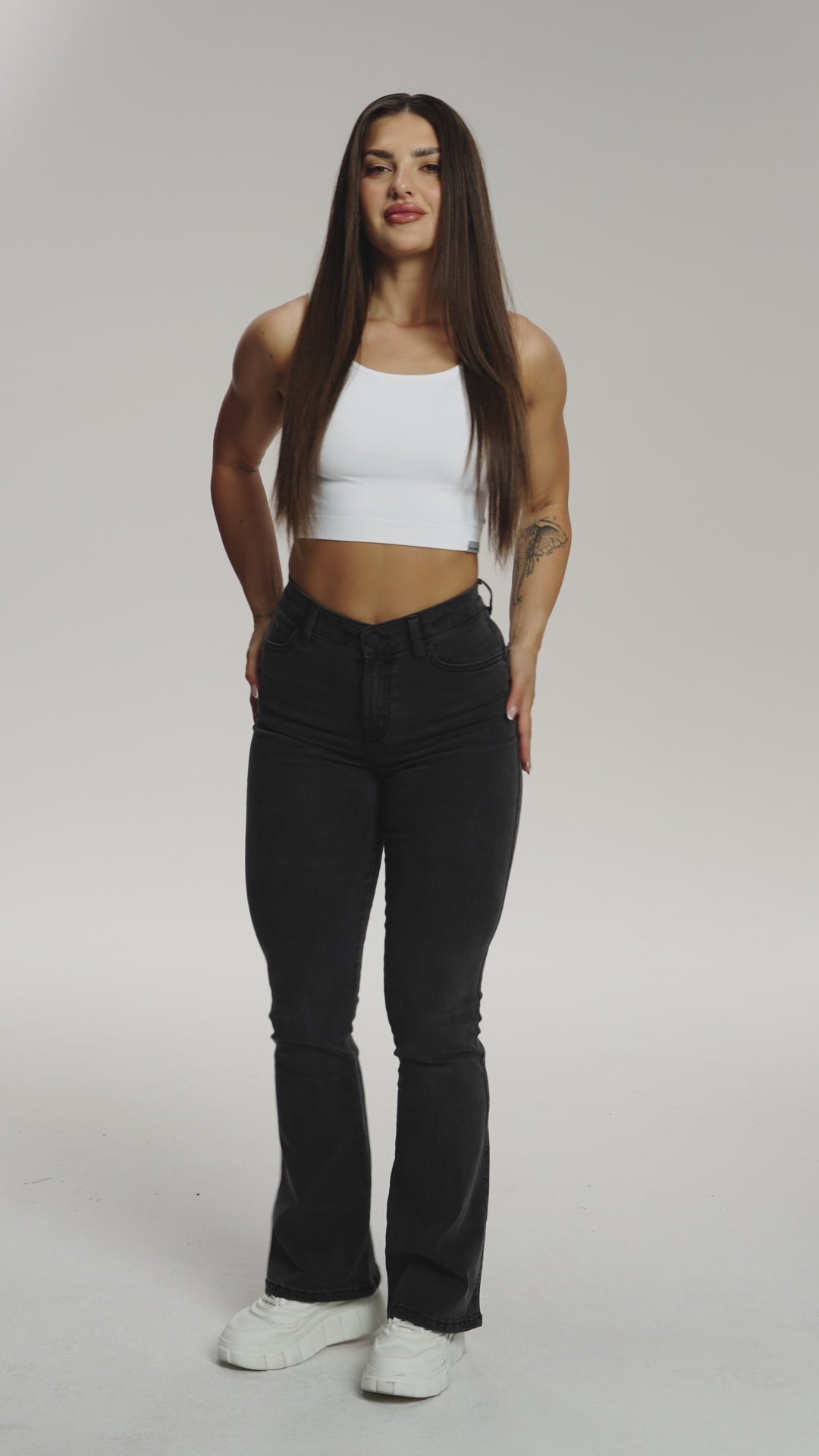 Džínsy zvony perfect slim black
